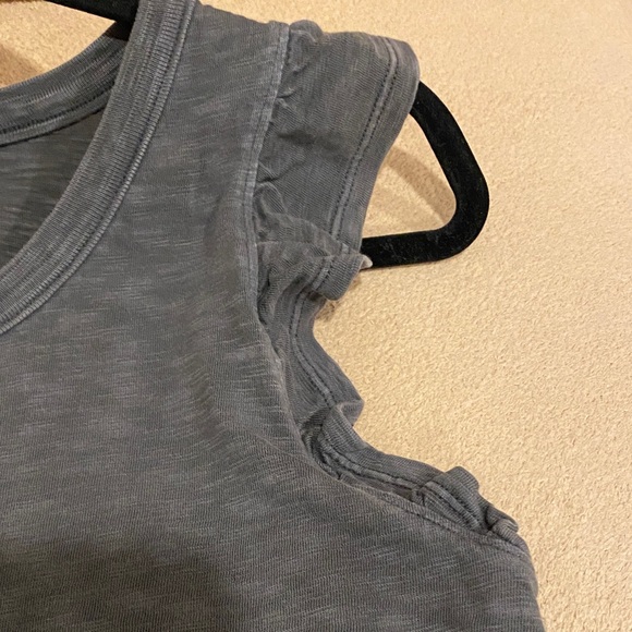 Universal Thread Charcoal Top - Picture 3 of 6